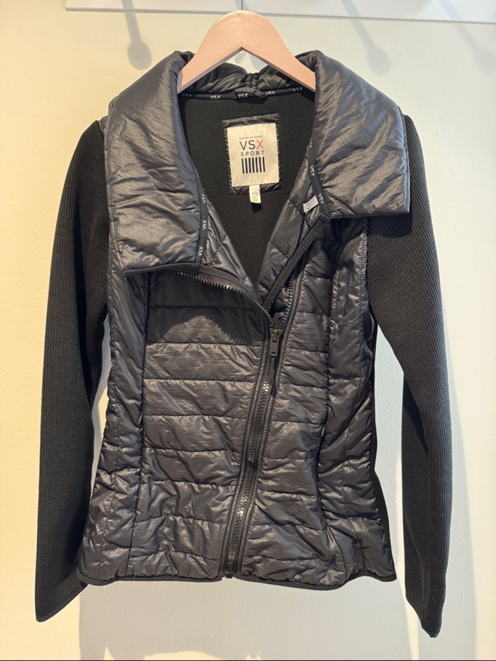 VICTORIA’S SECRET | VSX Black Quilted Puffy Work Out Athletic Jacket S
